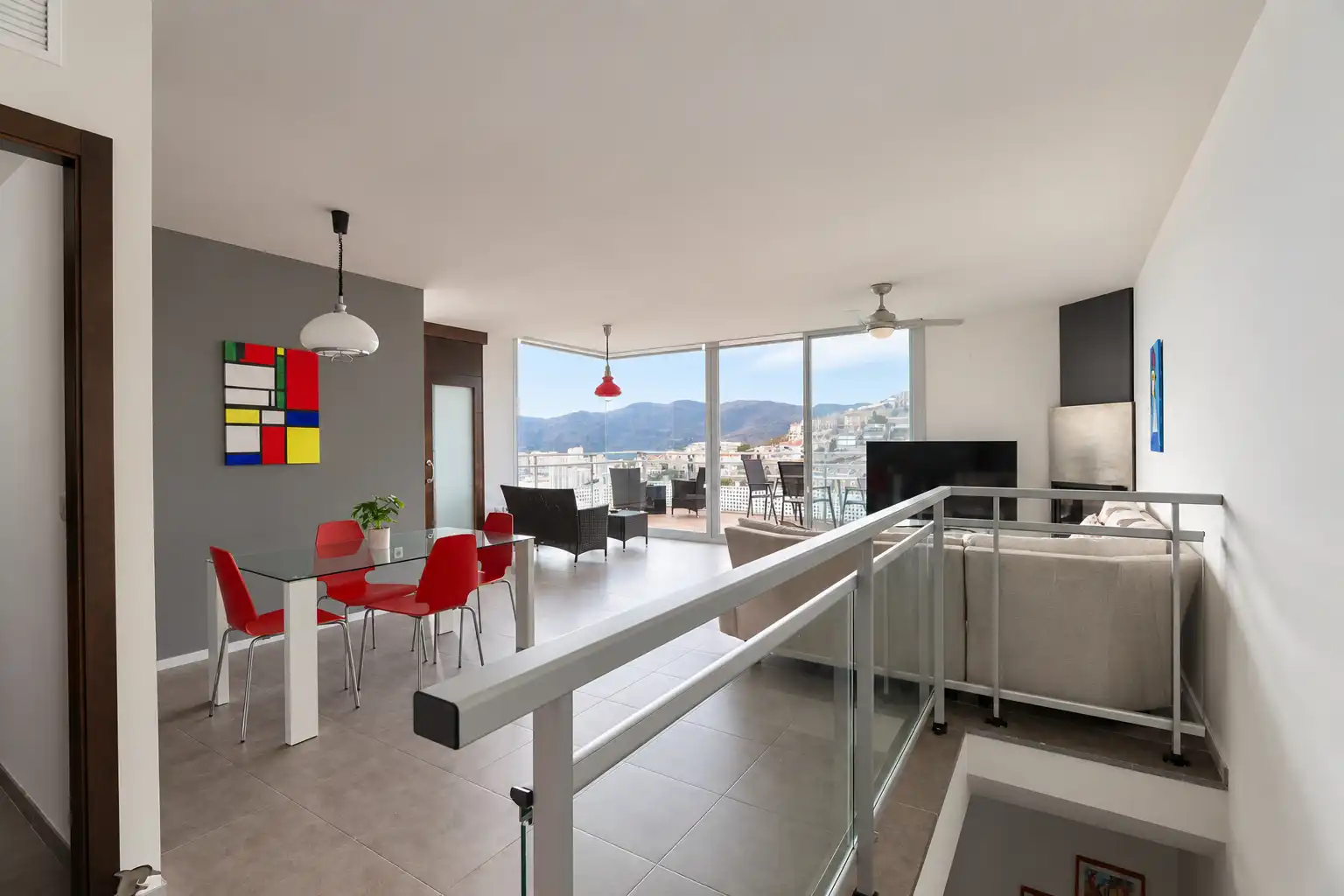 Chalet con terraza en venta en Calle de la Serra Mariola, imagen 3