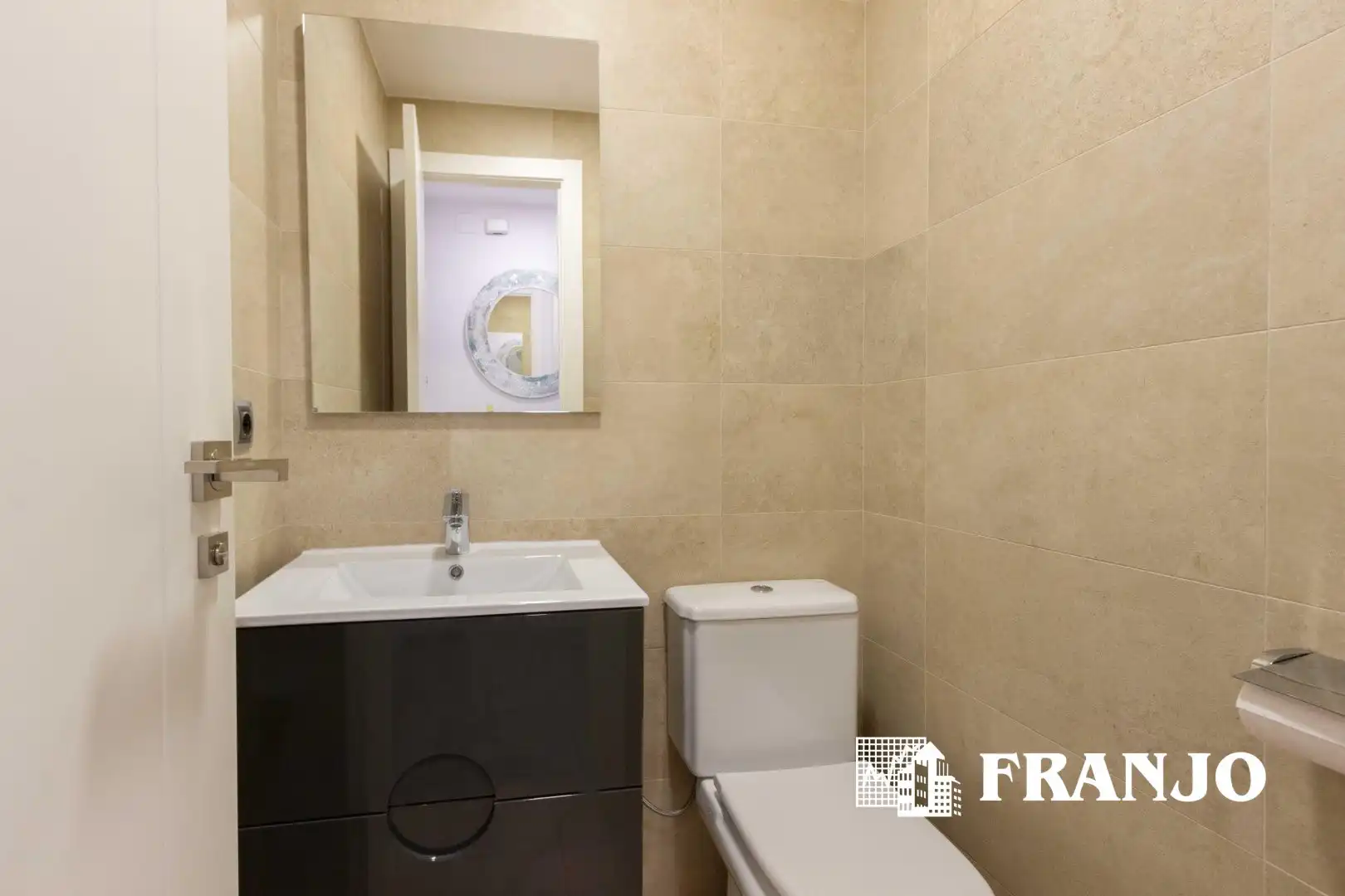 Bany de Pis en venda en Barberà del Vallès amb Aire condicionat, Calefacció i Traster