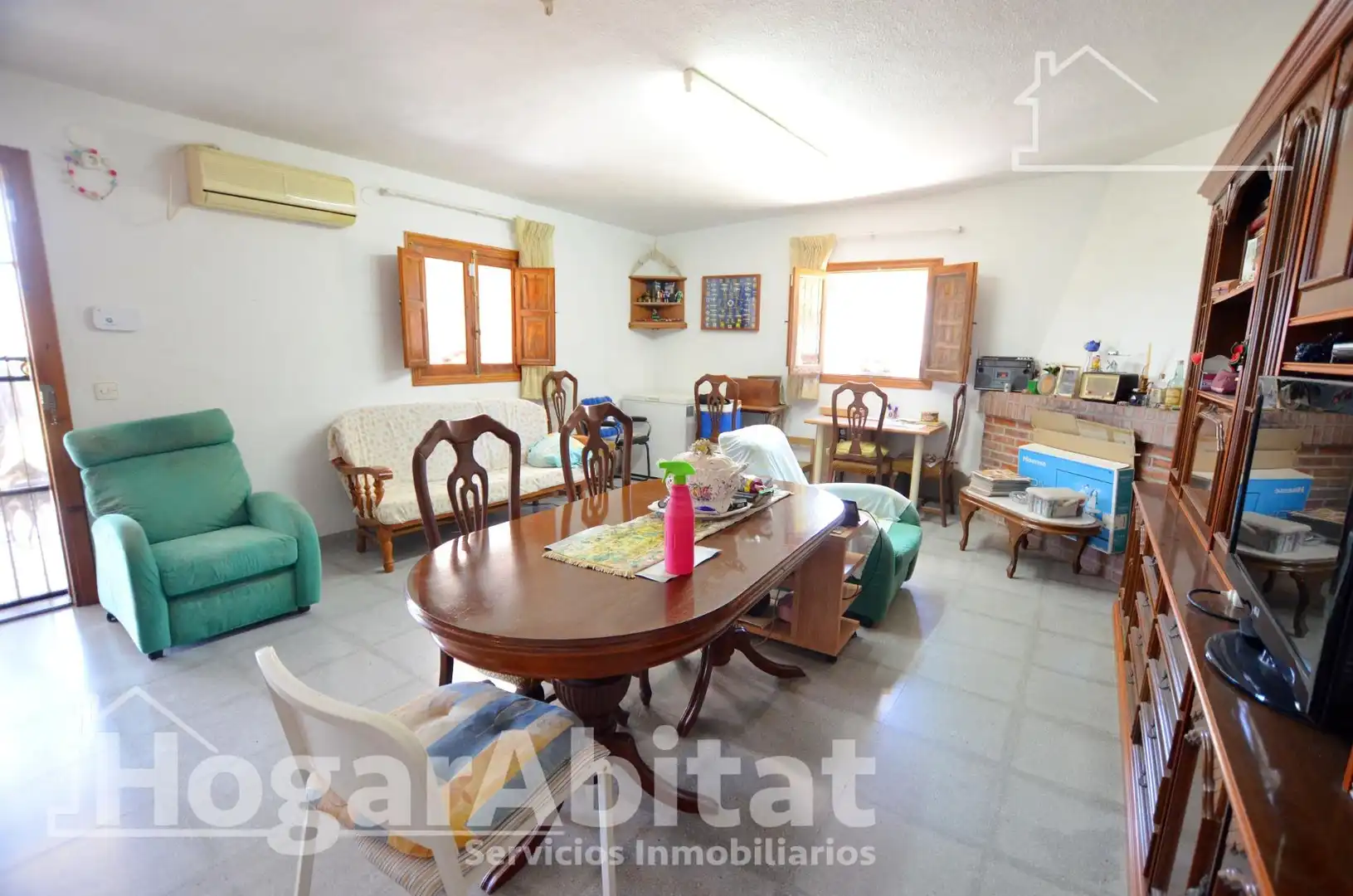 Sala d'estar de Casa o xalet en venda en Alicante / Alacant amb Aire condicionat, Calefacció i Jardí privat