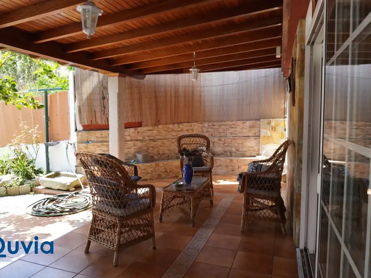 Terrassa de Pis per a compartir en Oleiros amb Jardí privat, Parquet i Traster