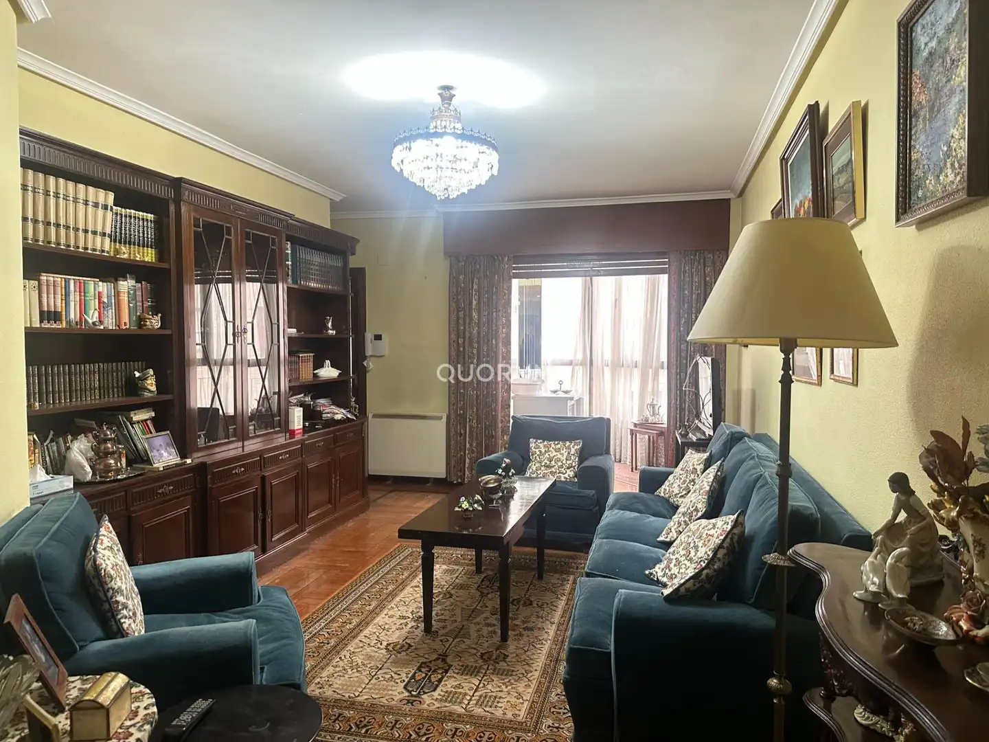 Living room of Flat for sale in Getxo   with Heating, Furnished and Balcony