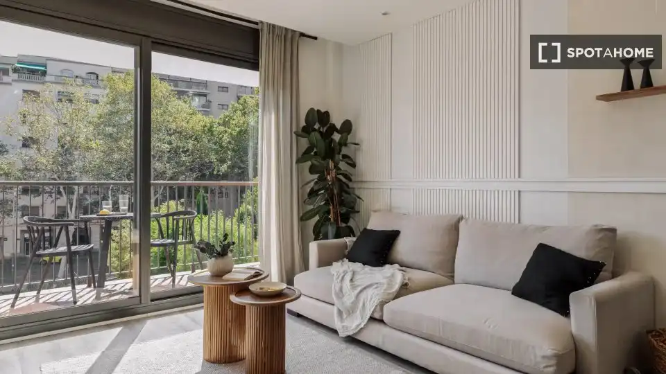 Sala d'estar de Apartament per a compartir en Barcelona amb Aire condicionat, Terrassa i Moblat