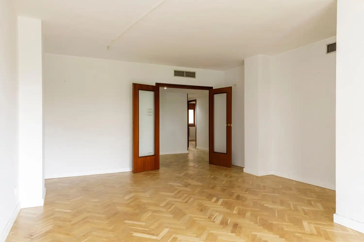 Flat for rent in Paseo LA MINA, 3, Paseo Independencia