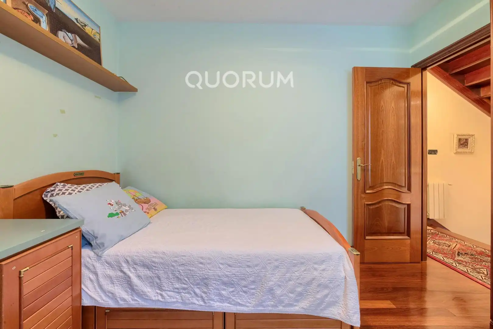 Habitación de Casa adosada en venta en Basauri  con Calefacción, Jardín privado y Terraza
