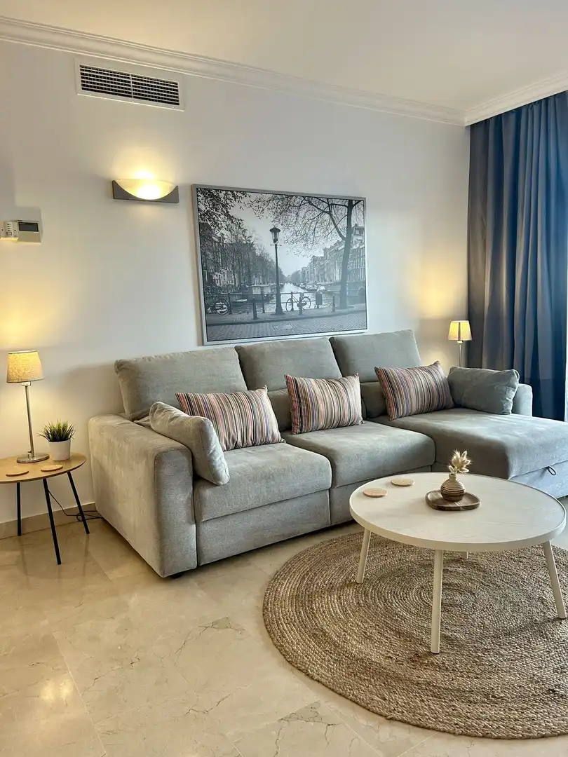 Apartament amb piscina en venda a Nueva Andalucía, imagen 4