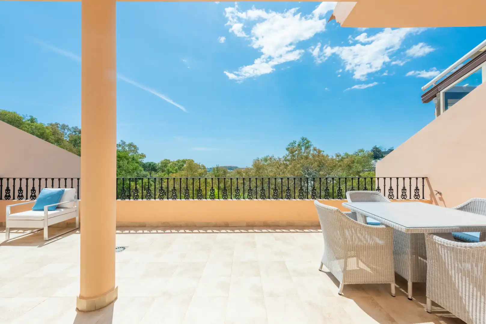 Penthouse with pool for sale in Marbella Centro, imagen 14