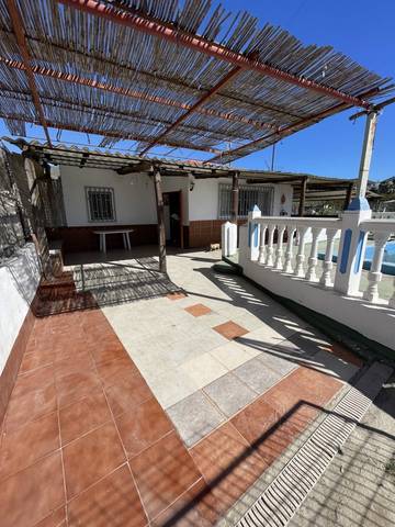 Finca rústica en Venta en Lobres