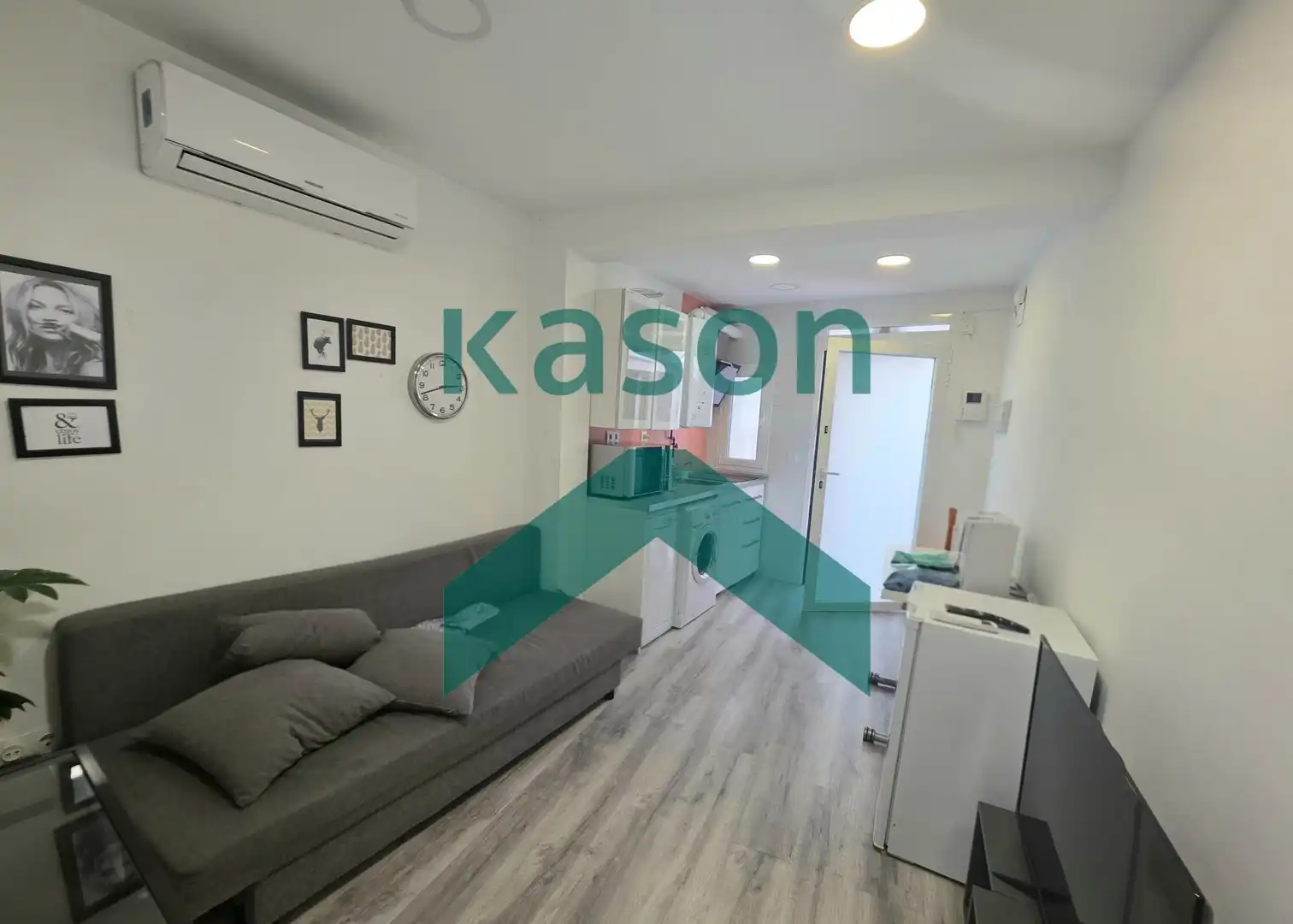 Kitchen of Flat for sale in Madrid  with Air Conditioner, Heating and Furnished