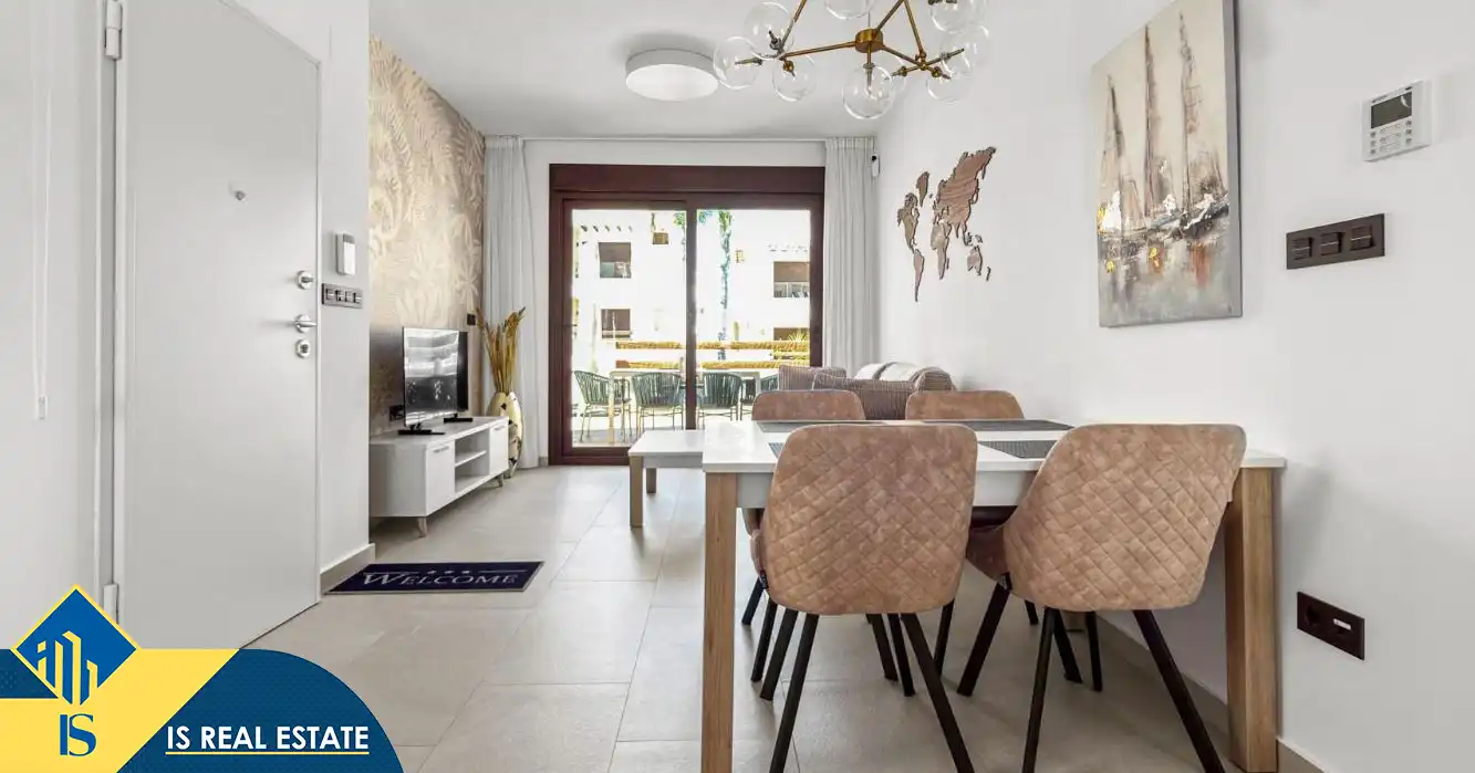 Apartamento con piscina en venta en Los Balcones - Los Altos, imagen 3