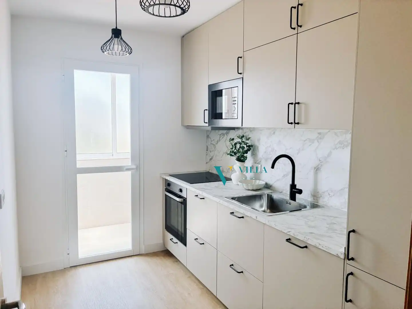 Cocina de Piso en venta en Alcalá de Guadaira con Aire acondicionado y Terraza