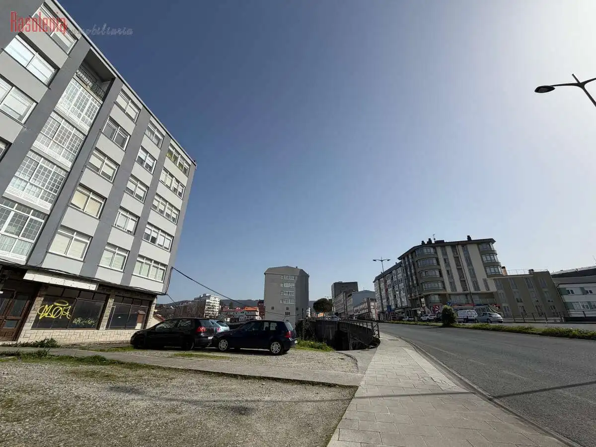 Business premises for sale in Das Pías 22