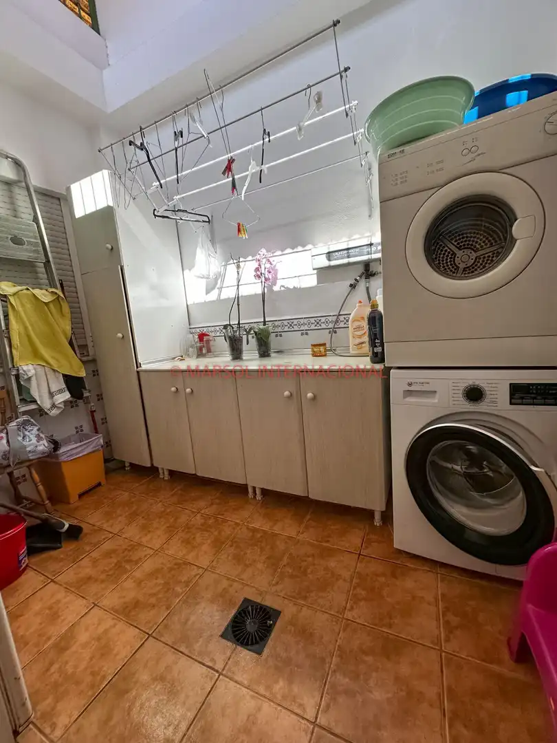 Cuina de Casa o xalet en venda en Orihuela amb Jardí privat, Terrassa i Traster