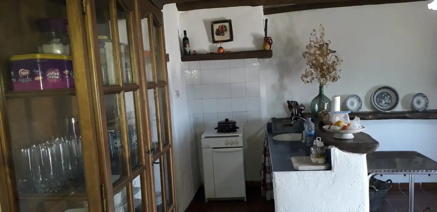 Country homes for sale in Jubrique