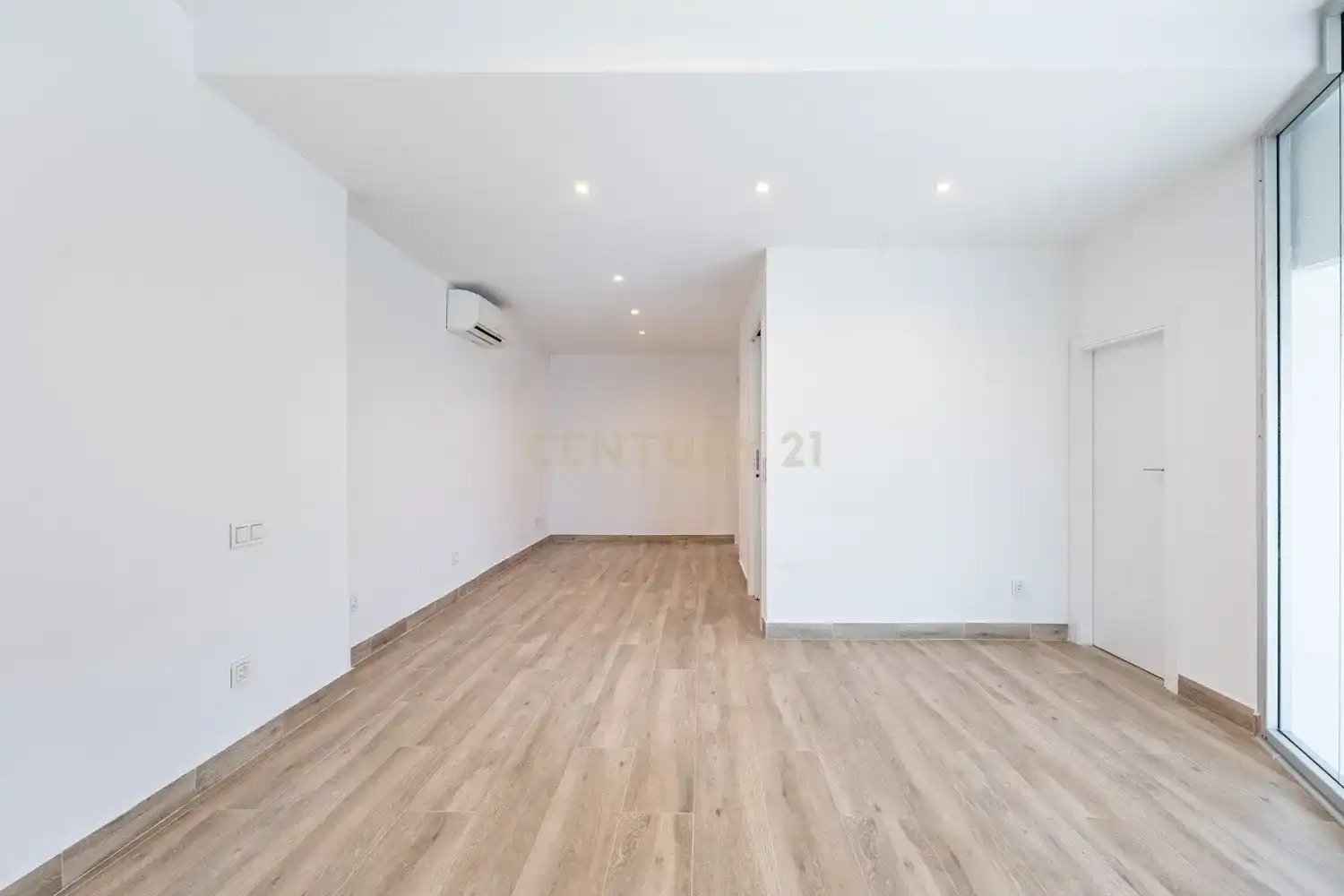 Apartments for sale in Alcorcón  with Air Conditioner, Storage room and Oven
