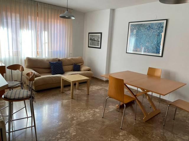 Piso en Alquiler en Parque de los Cineastas