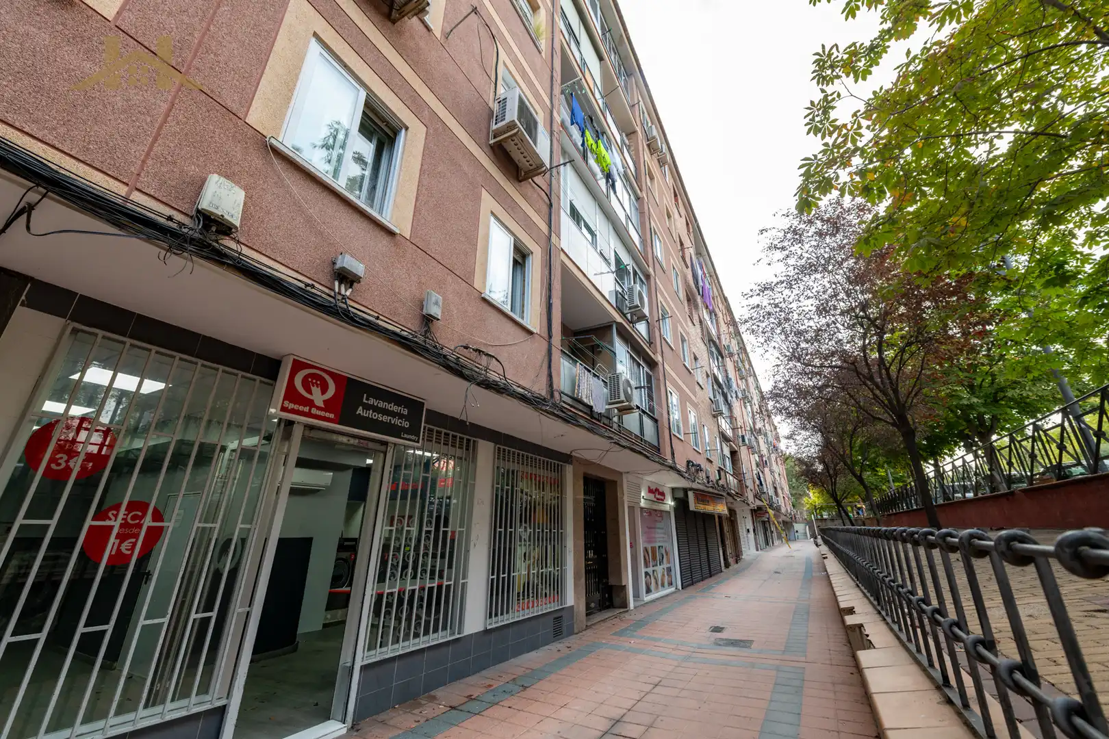 Vista exterior de Pis en venda en Universidad