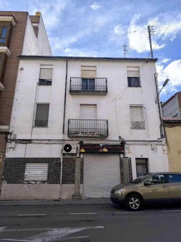 Außenansicht von Wohnung zum Verkauf in Banyeres de Mariola mit Heizung