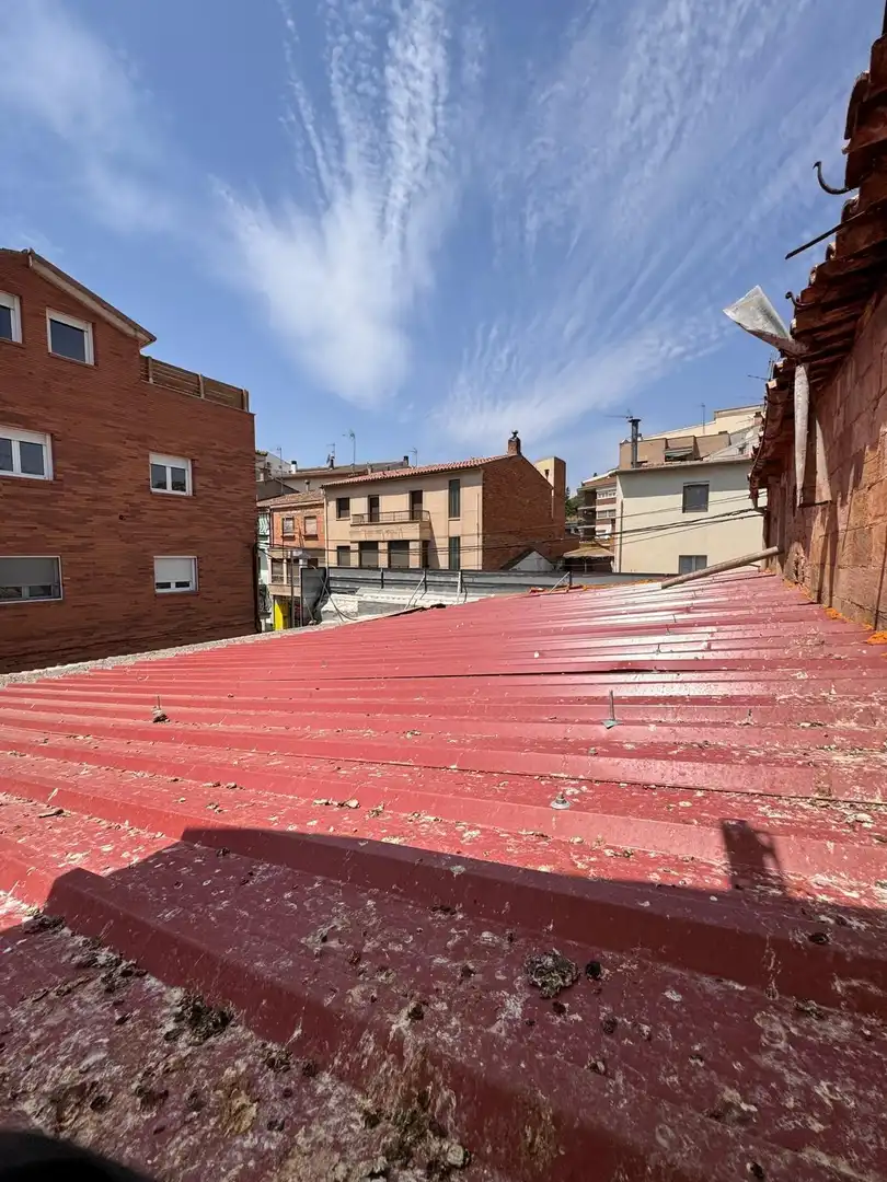 Vista exterior de Edificio en venta en Sant Joan de Vilatorrada