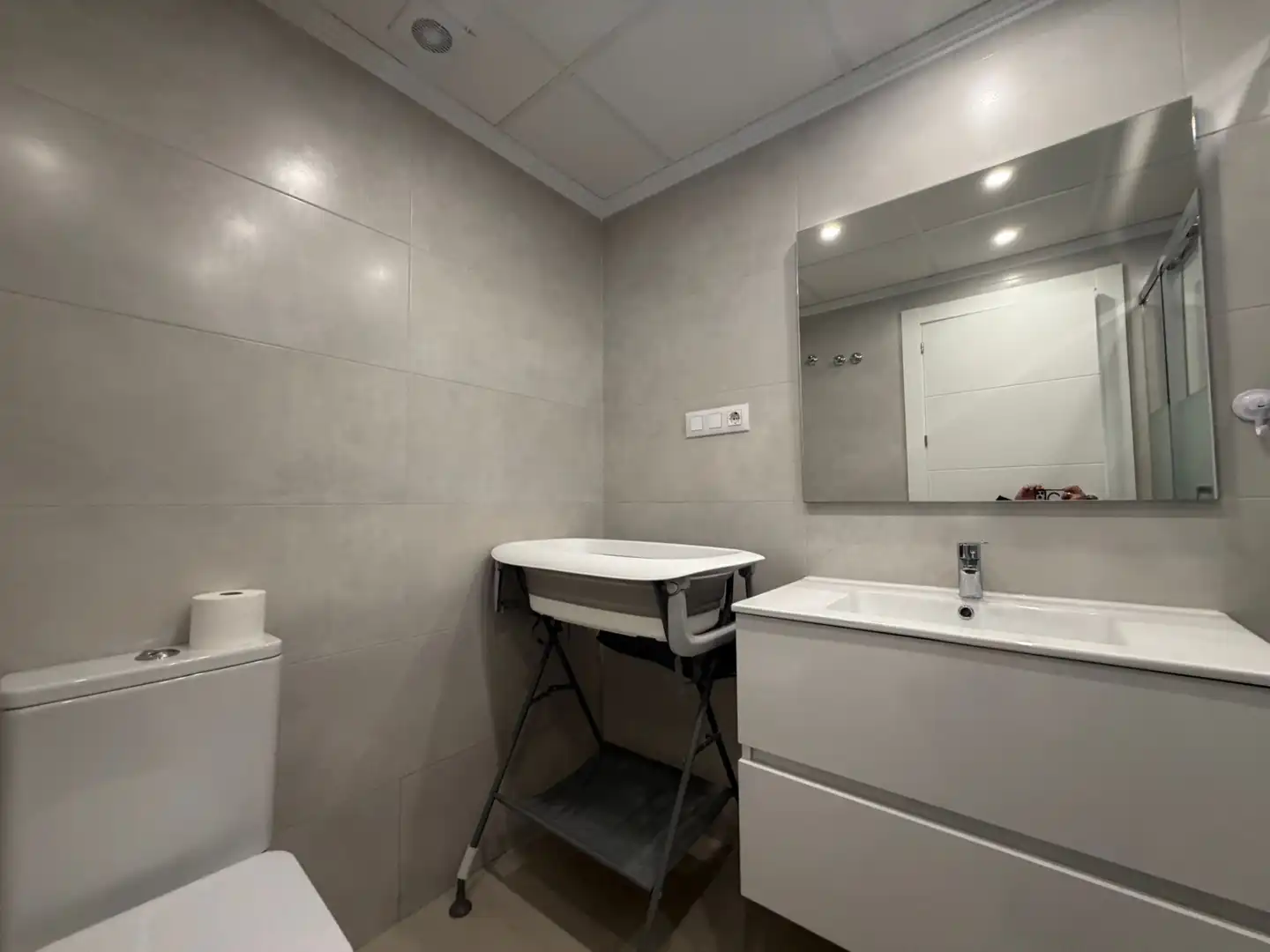 Baño de Casa o chalet en venta en San Pedro del Pinatar con Aire acondicionado, Calefacción y Amueblado