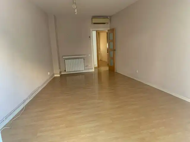 Schlafzimmer von Wohnung zum Verkauf in Badalona mit Klimaanlage, Heizung und Parkett