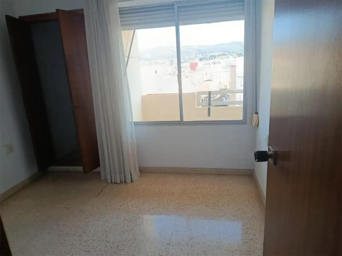 Habitación de Piso en venta en Ontinyent con Balcón