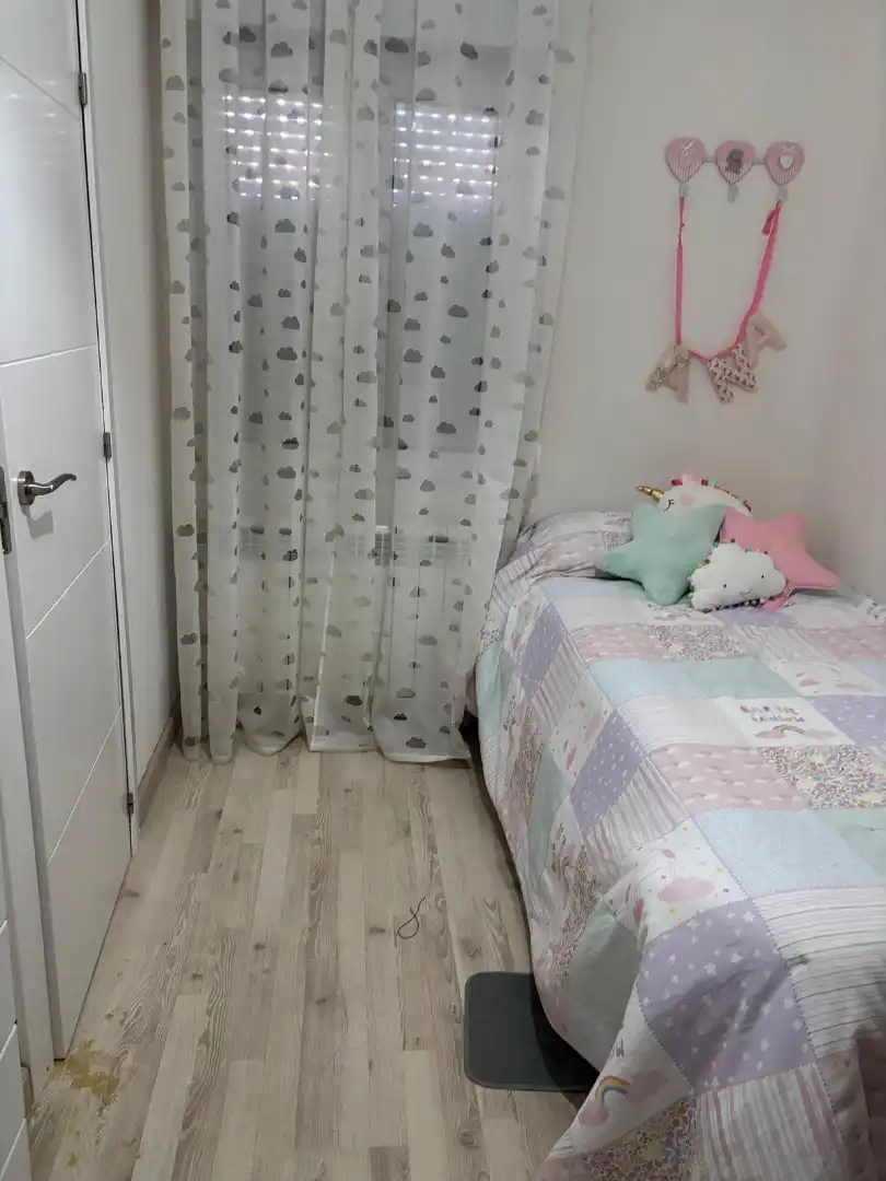 Dormitori de Casa o xalet en venda en Villarrobledo amb Aire condicionat, Calefacció i Parquet