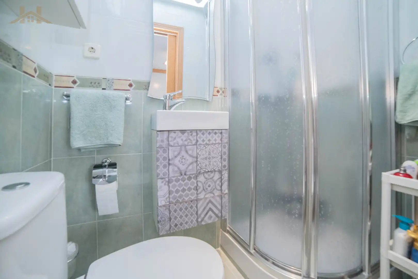 Baño de Piso en venta en Pinto con Aire acondicionado, Calefacción y Amueblado