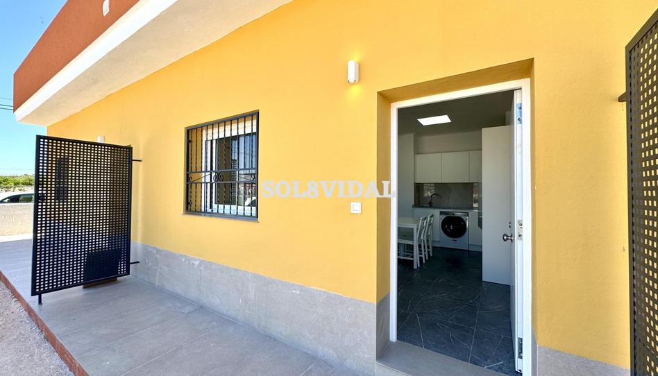Foto 1 de Casa o xalet de lloguer a Desamparados - Hurchillo - Torremendo, Alicante