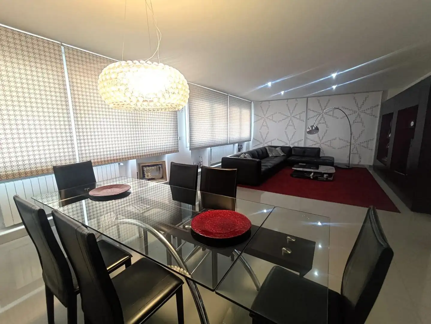 Sala d'estar de Casa o xalet en venda en Petrer amb Aire condicionat, Calefacció i Jardí privat