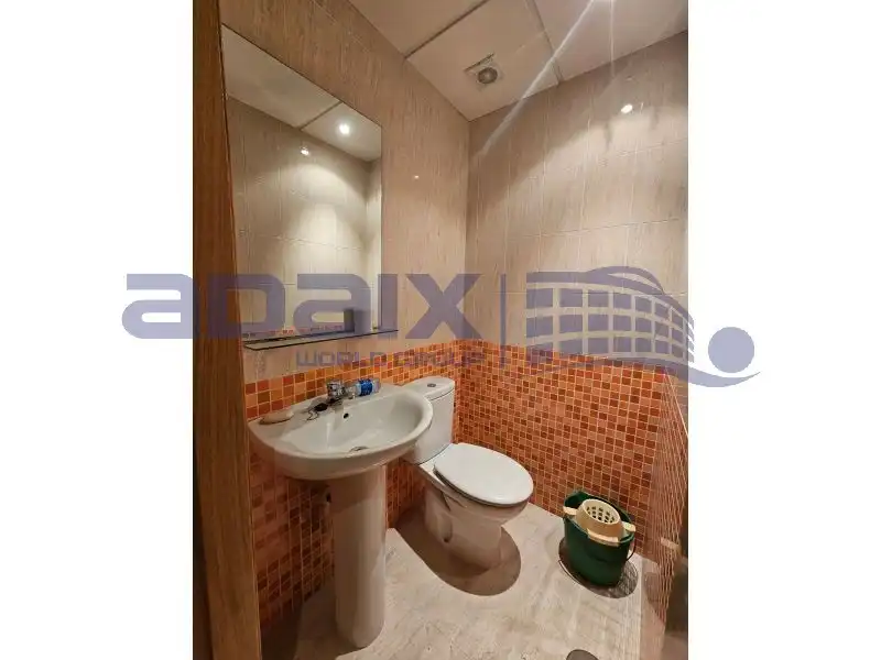 Business premises for sale in Calle Numancia, imagen 13