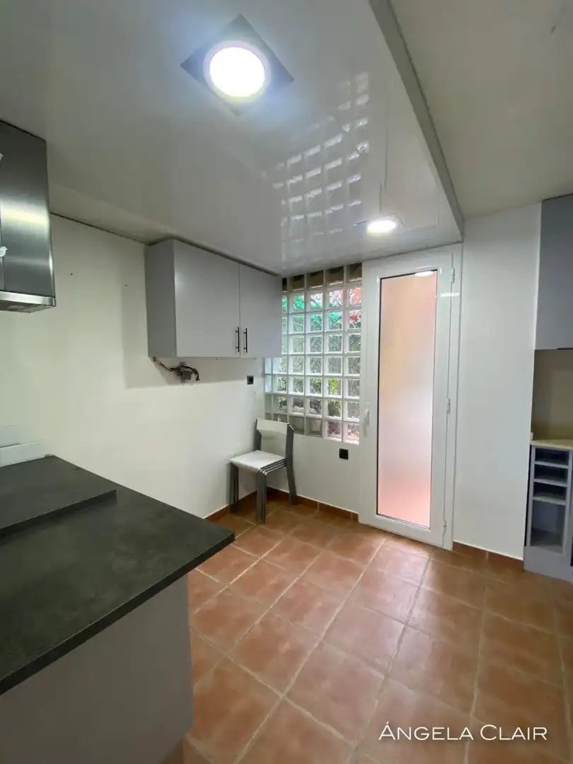 Kitchen of Flat for sale in Terrassa  with Terrace