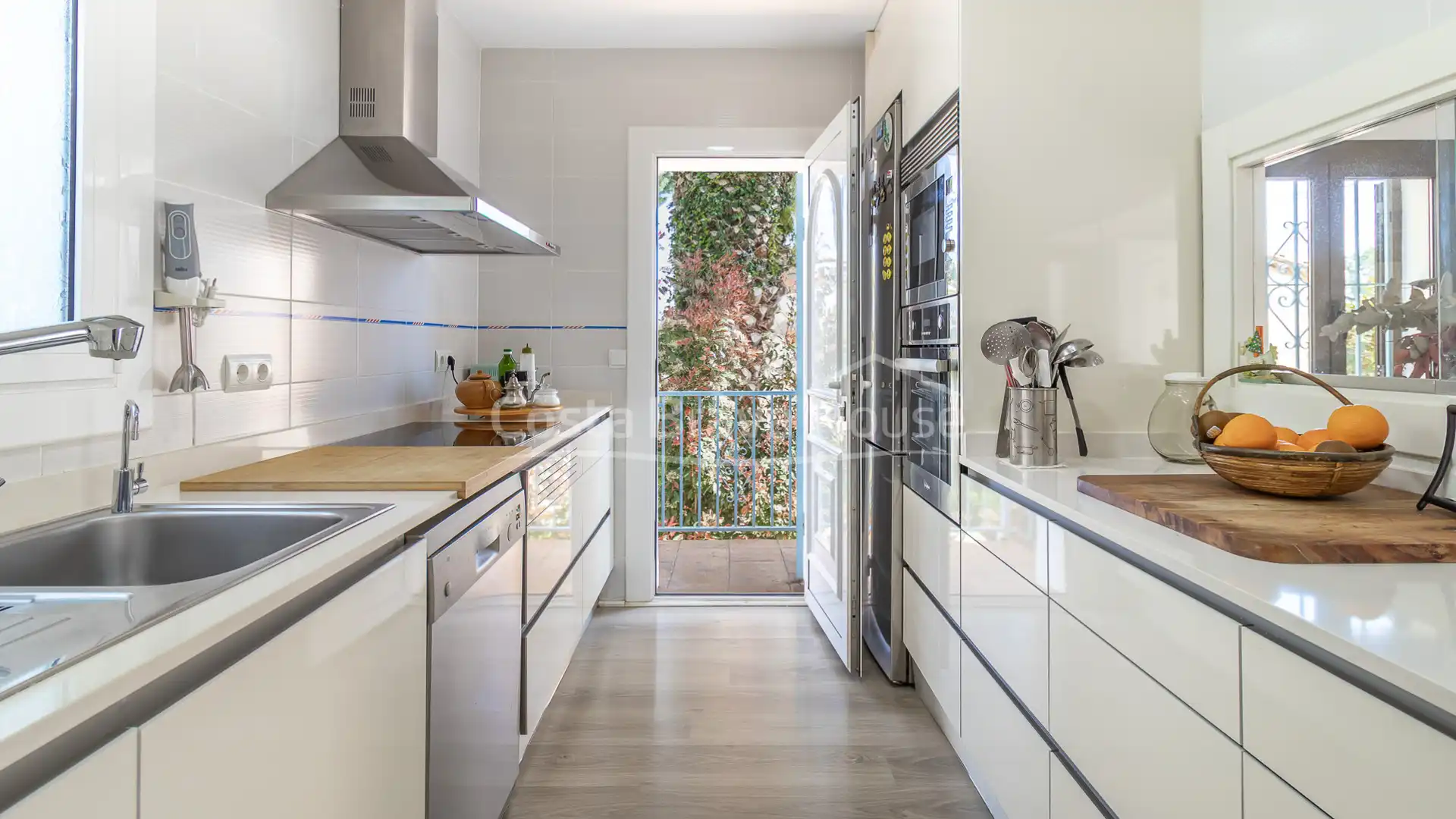 Casa amb jardí en venda a Carrer Fragata, imagen 15