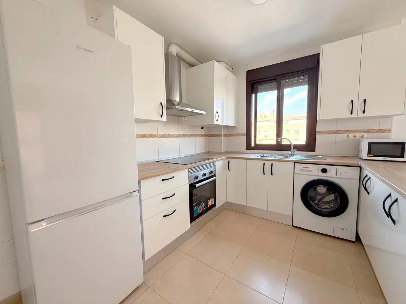 Cocina de Piso en venta en Roquetas de Mar con Amueblado