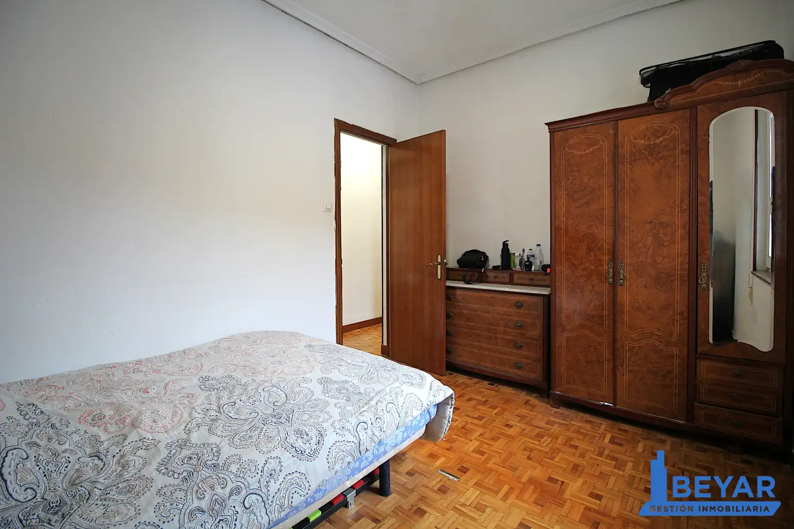 Habitación de Piso en venta en Inmobiliaria - Barreda