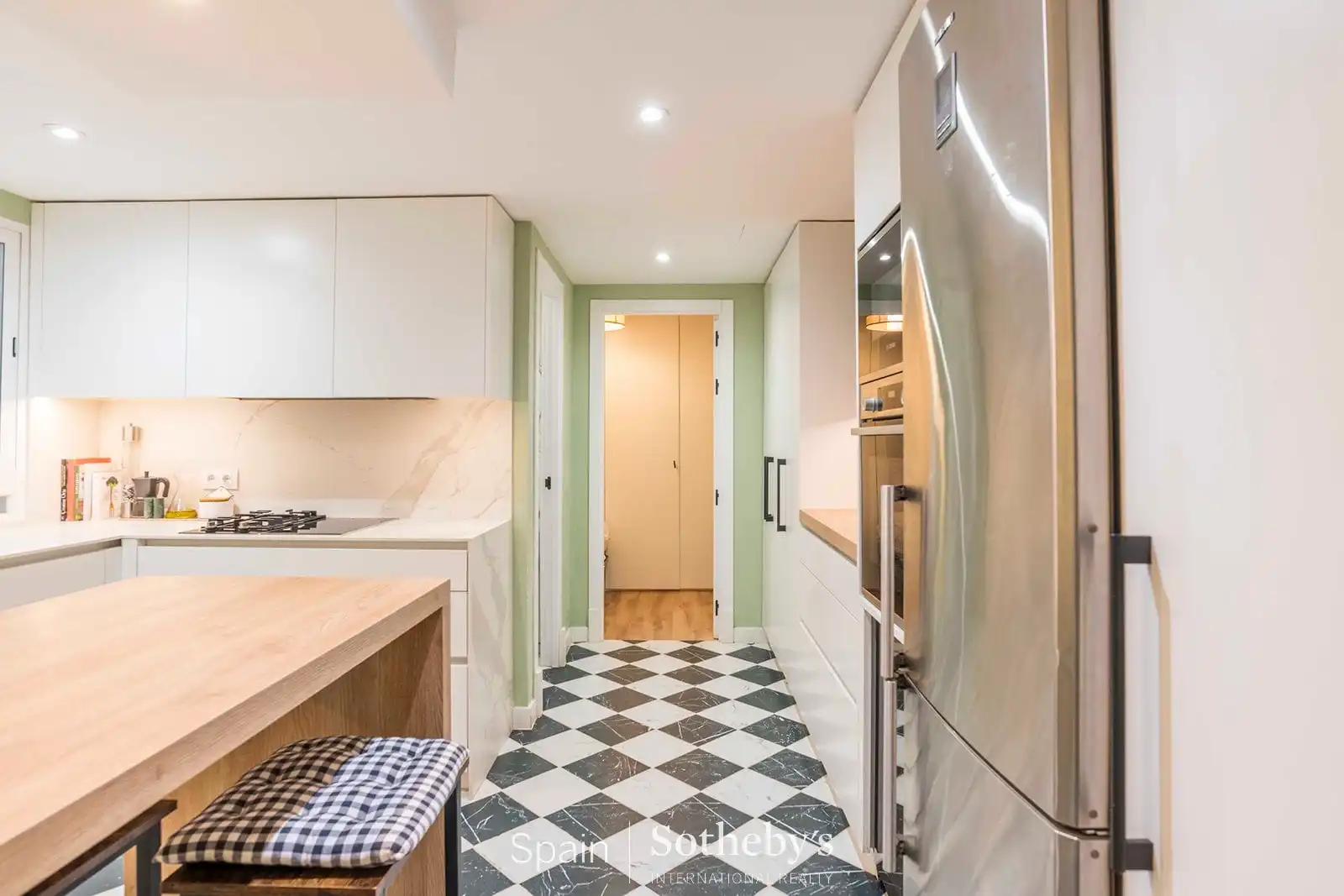 Kitchen of Apartments for rent in Madrid  with Air Conditioner, Heating and Terrace