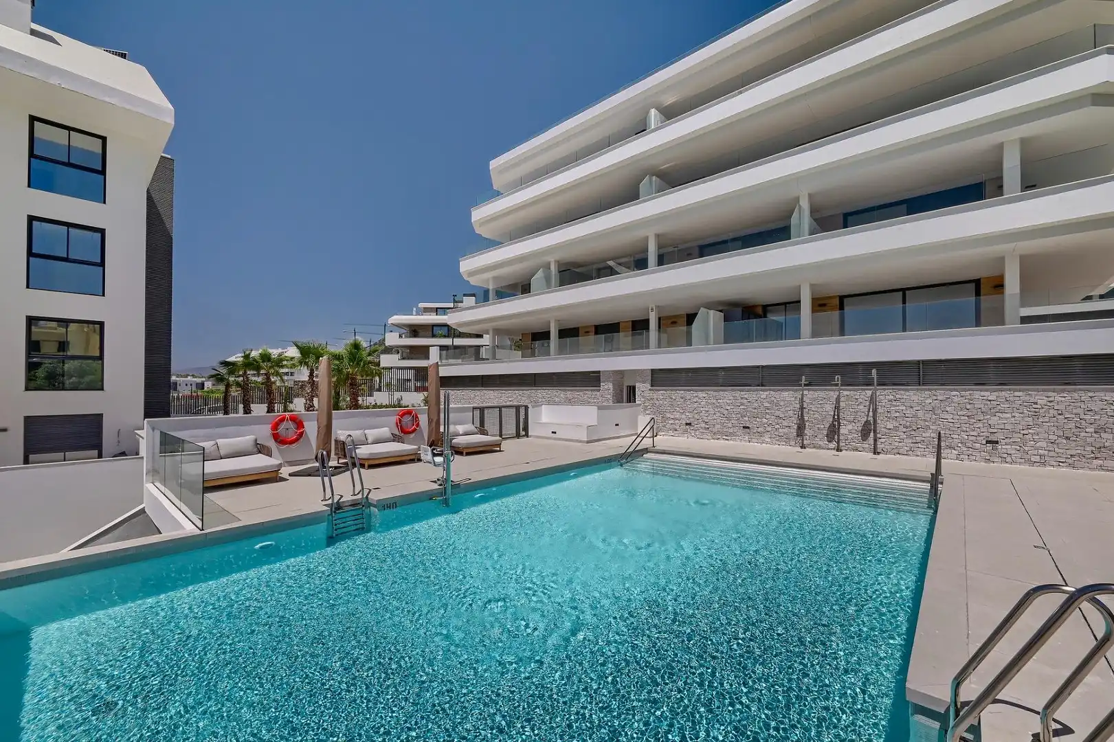 Swimming pool of Apartments for sale in Fuengirola  with Air Conditioner, Terrace and Storage room