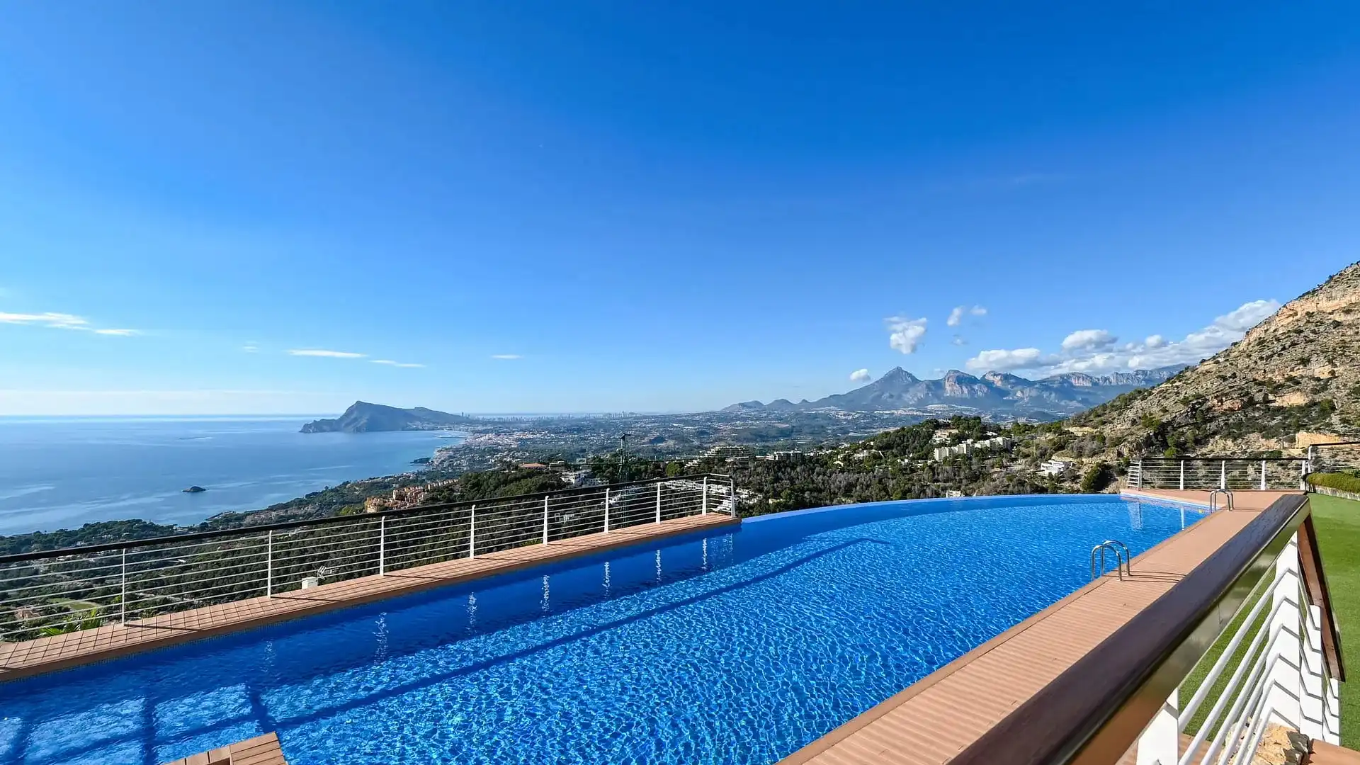 Piscina de Ático en venta en Altea con Aire acondicionado, Calefacción y Terraza
