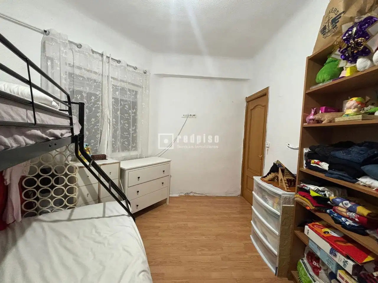 Habitación de Piso en venta en Madrid con Aire acondicionado y Calefacción