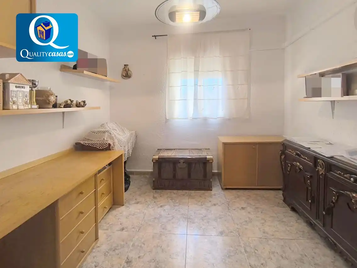 Dormitori de Apartament en venda en Alicante / Alacant amb Aire condicionat i Calefacció