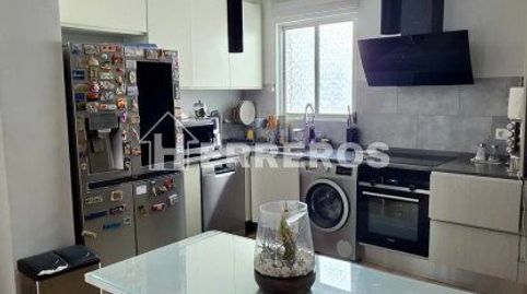 Foto 3 de Piso en venta en Gonzalo de Berceo, Oeste, Logroño