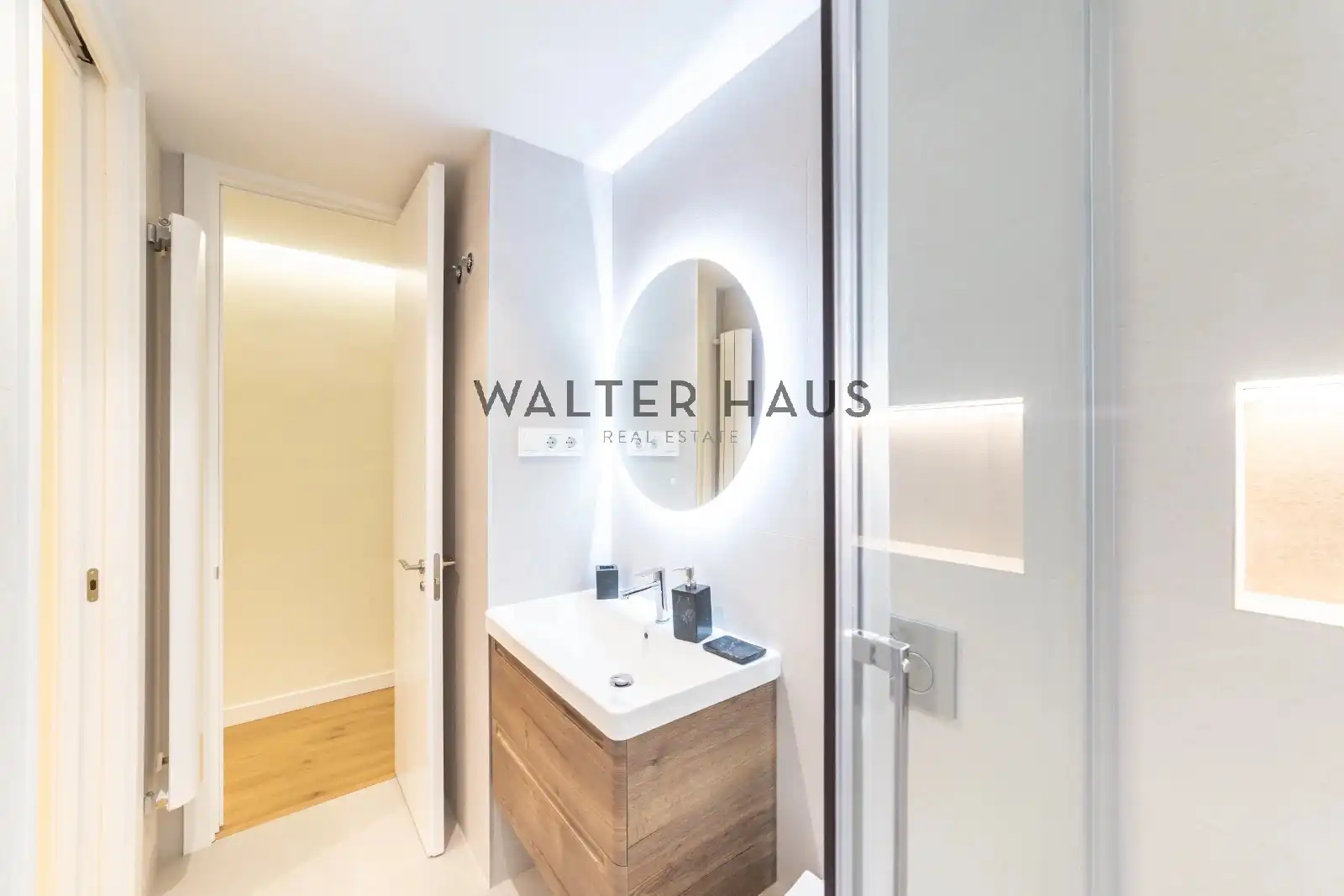 Flat with pool for sale in Calle del Alcalde Sainz de Baranda, imagen 18