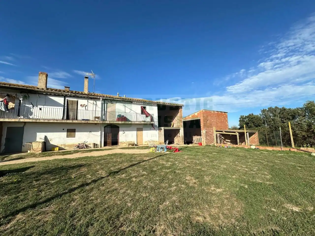 Finca rústica en venda en Sant Jordi Desvalls amb Calefacció, Jardí privat i Terrassa