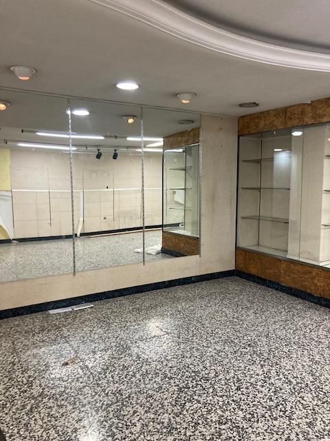 Premises for sale in Manresa