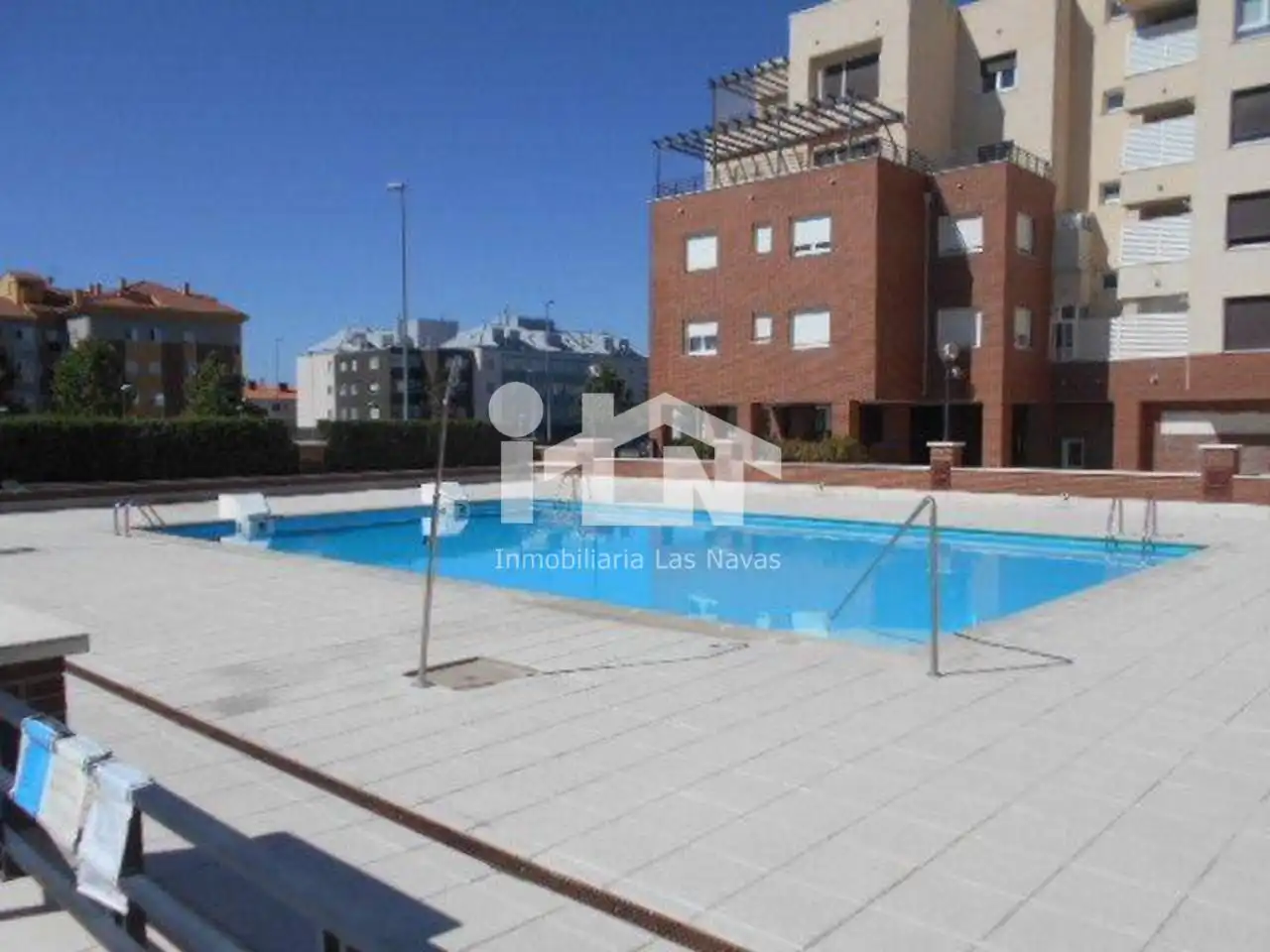 Piscina de Pis en venda en Ávila amb Calefacció, Traster i Piscina comunitària