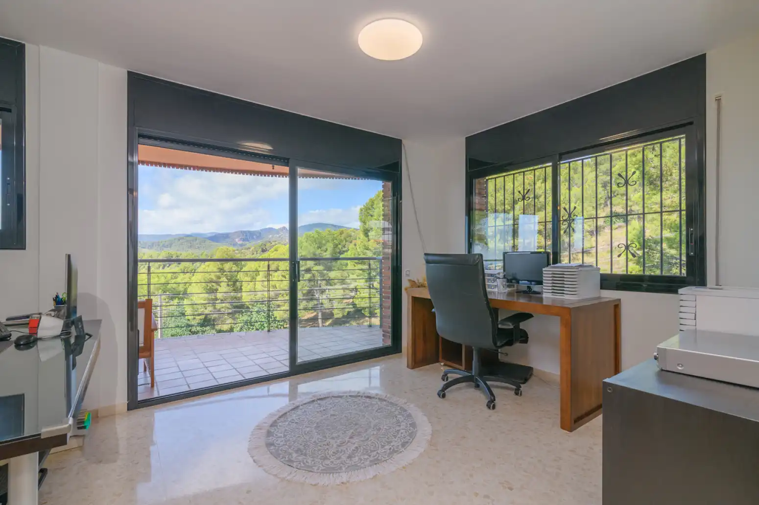 Casa o chalet de alquiler en Viladecans con Terraza, Piscina y Balcón