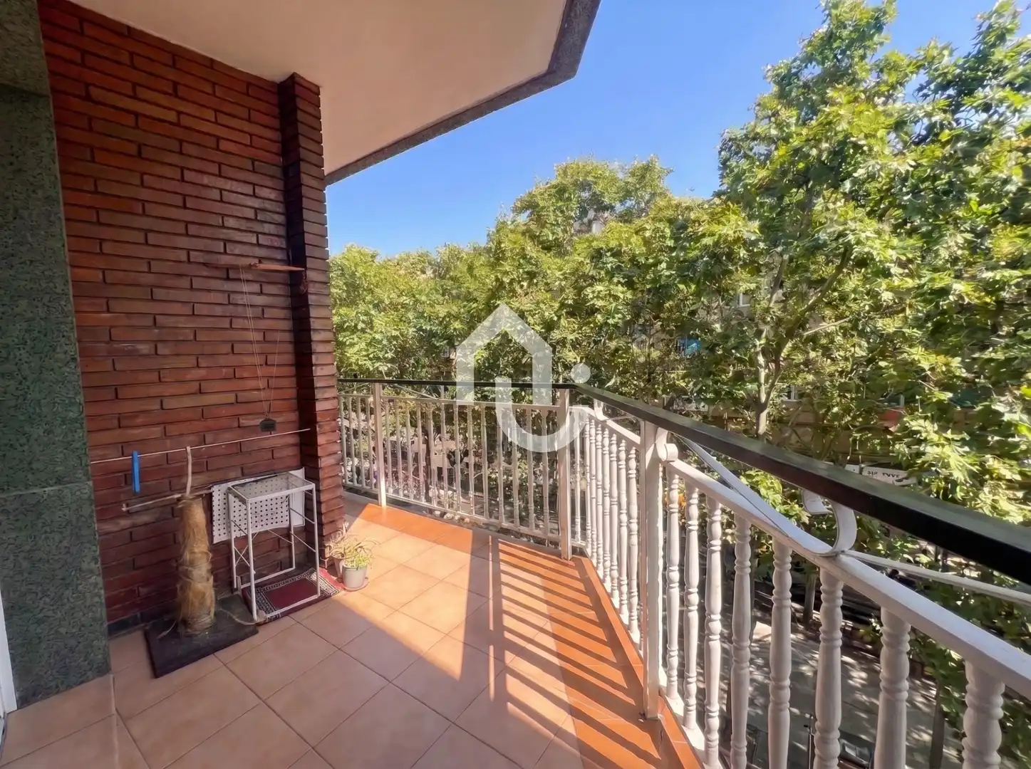 Balcony of Flat for sale in Santa Coloma de Gramenet
