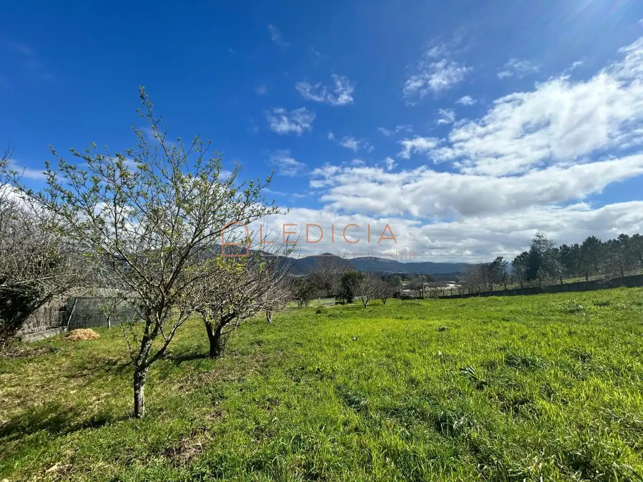 Terreno en venta en Redondela
