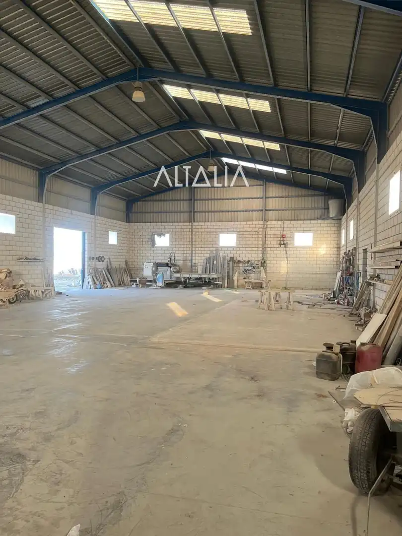 Nave industrial en venta en Osa de la Vega