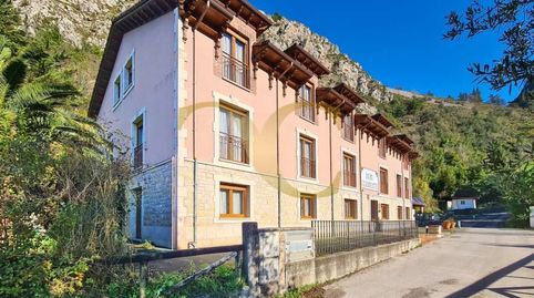 Photo 4 of Building for sale in Las Rozas, Cangas de Onís, Asturias