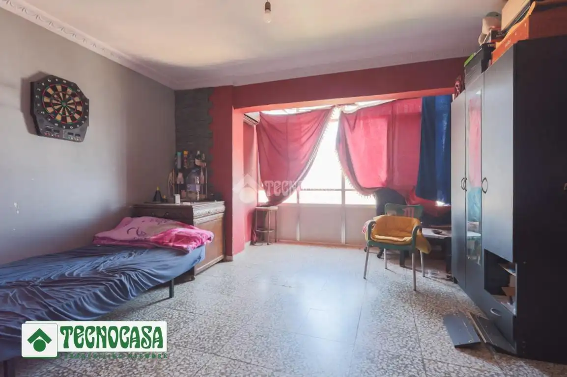 Bedroom of Flat for sale in Adra